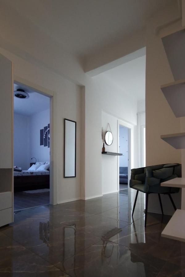 Mc Centar Apartman Apartment Pula Exterior foto